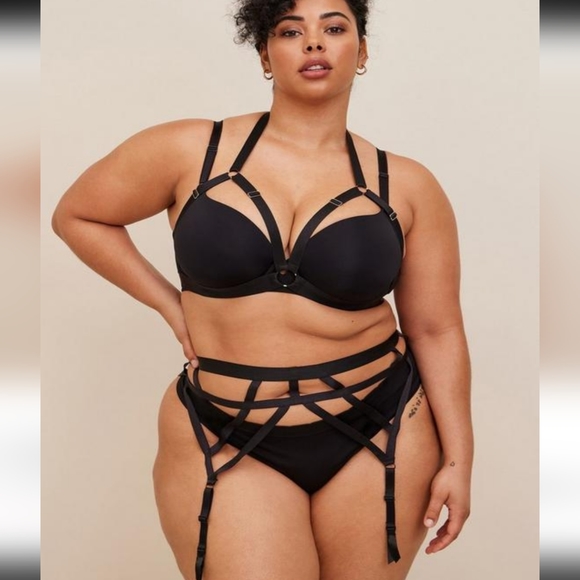 torrid Other - NWT Torrid Strappy Halter Neck Harness And Garter Cage set size 5/6 XL